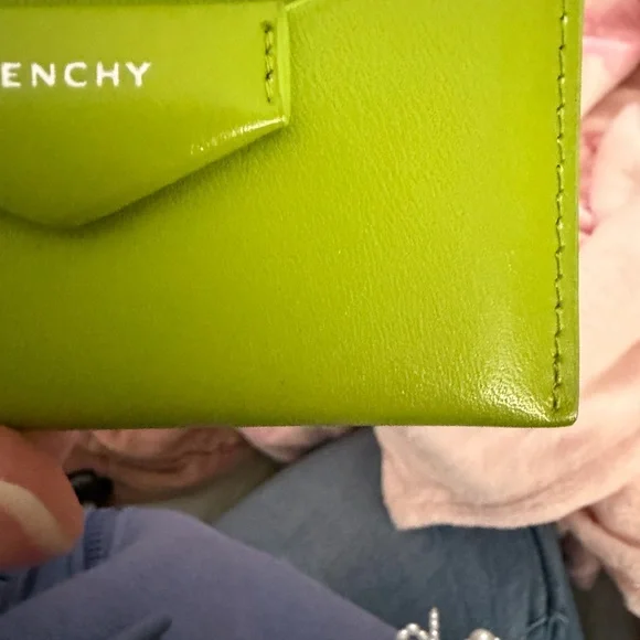 Givenchy Antigona Box Leather Card Case - Picture 6 of 10